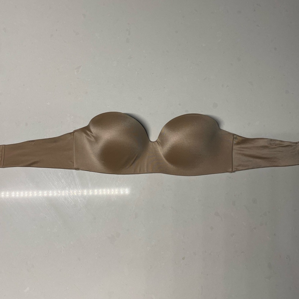 LOVE by Gap bra nude size size 32B strapless